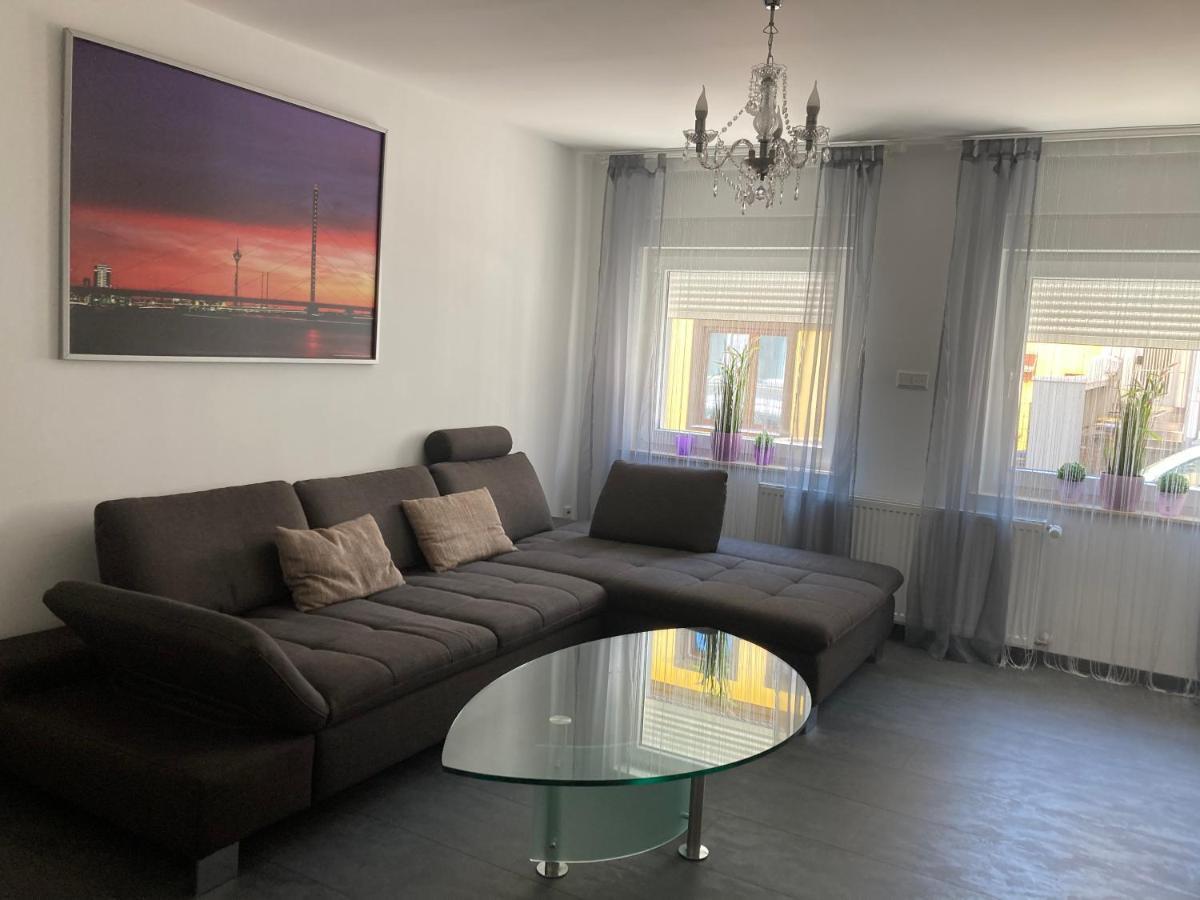 Frisch Sanierte, Moderne Eigentumswohnung โซลิงเงน ภายนอก รูปภาพ